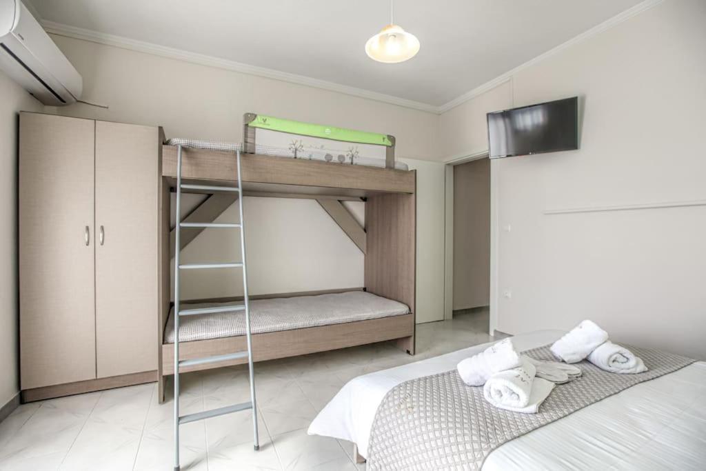 Del Sol #5 Meteora Luxurious Family Suites Kalampaka Exteriör bild